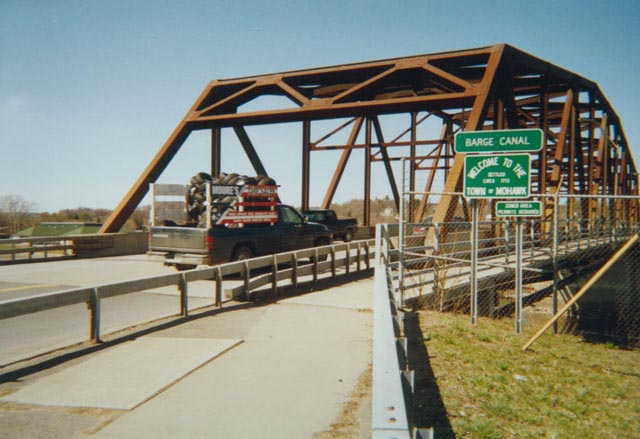 Mohawk_Bridge_TruckwTires.jpg