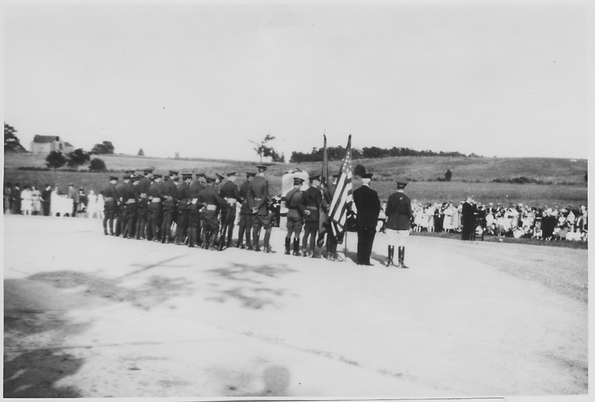 1929_Cayuga_Monument_Dedication_02.jpg