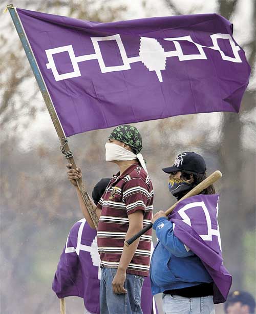 SixNations_flag_DouglasCreekOntario.jpg